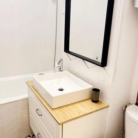 Lägenhet Lola's Close To Center *